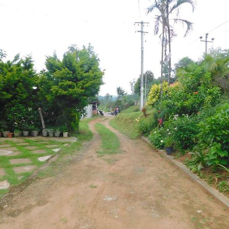 Somvārpet Cauvery Homestay מראה חיצוני תמונה