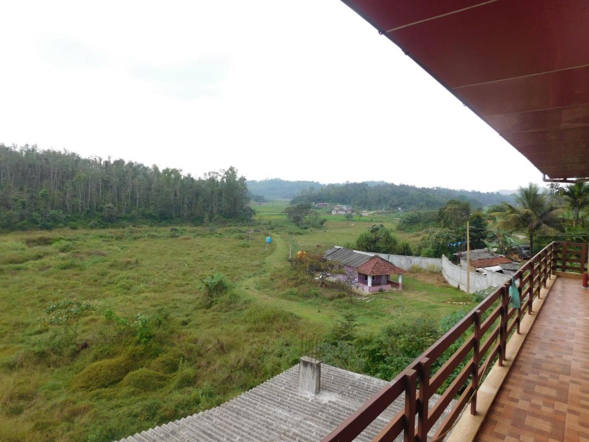 Somvārpet Cauvery Homestay מראה חיצוני תמונה
