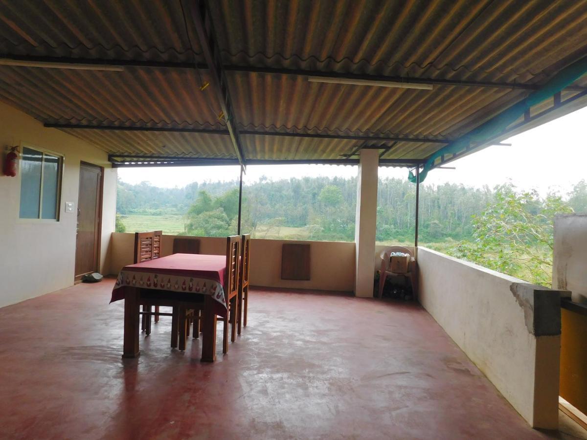Somvārpet Cauvery Homestay מראה חיצוני תמונה